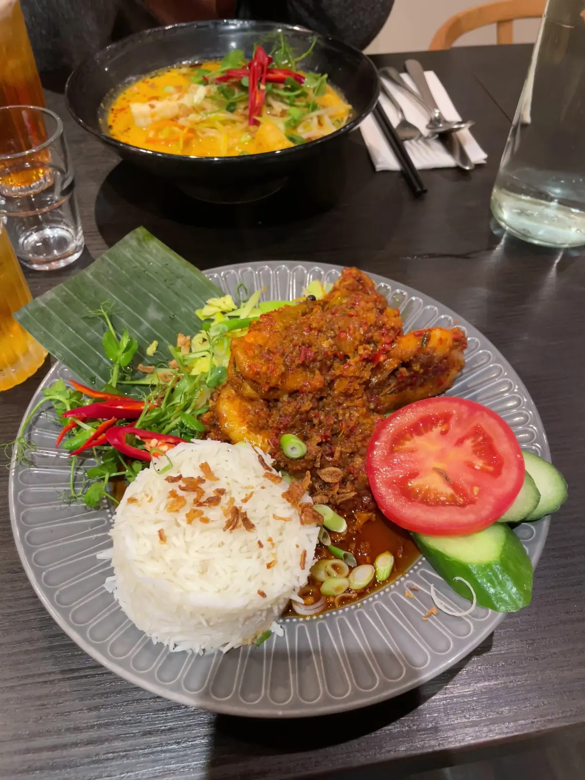 MOONLIGHT Pan Asian Cuisine photo (photo 2 of 3)