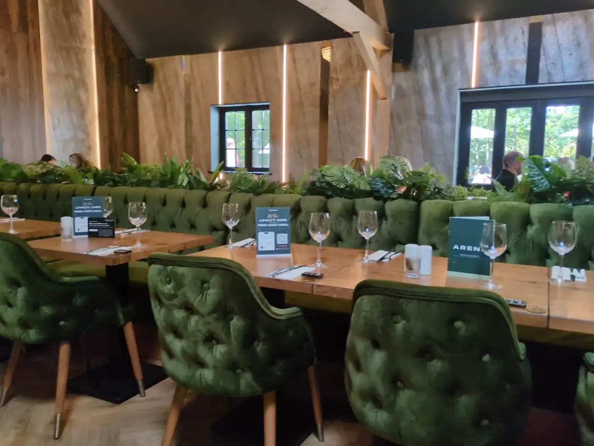 Arens at The Six Bells - Restaurant & Event Venue photo (photo 1 of 3)