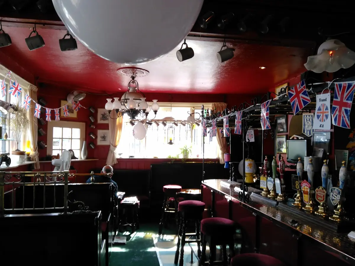 Inside The Wellington Arms, Southampton