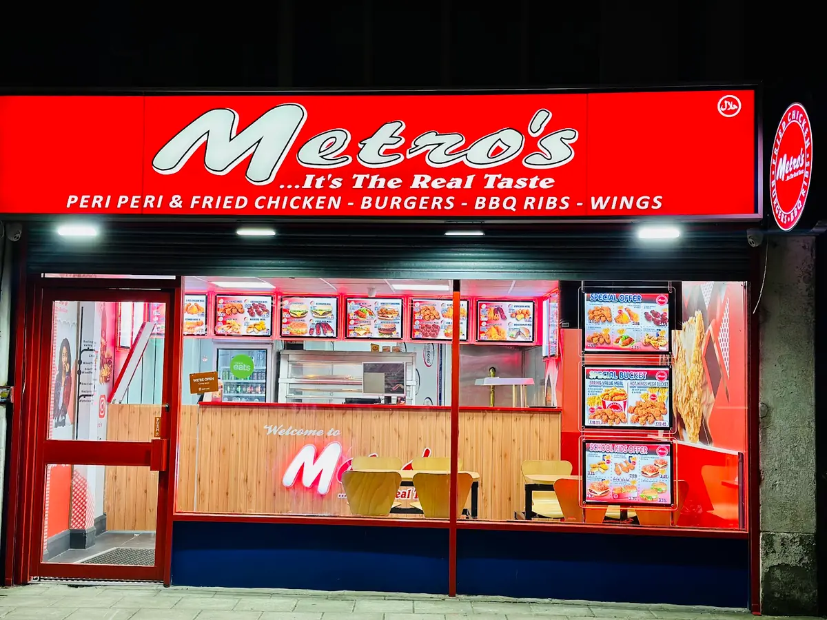 Inside Metro’s Fried Chicken (Hainault), Ilford