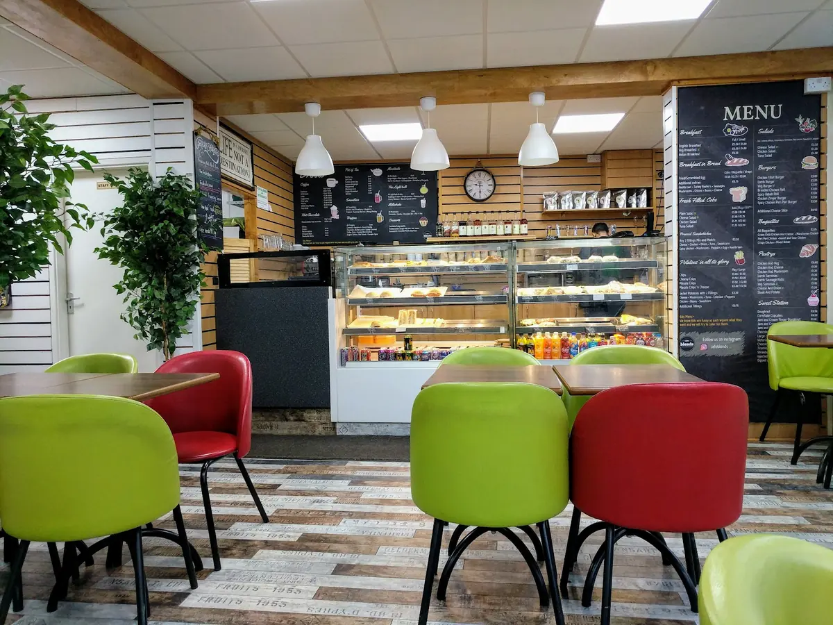 Blends Coffee Bar photo (photo 2 of 3)