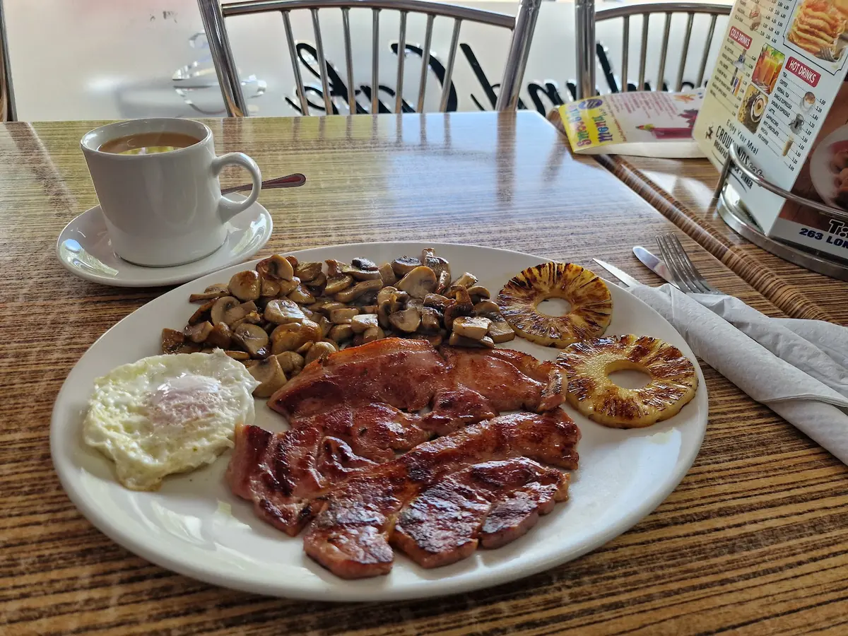 Crowlands Cafe photo (photo 3 of 3)