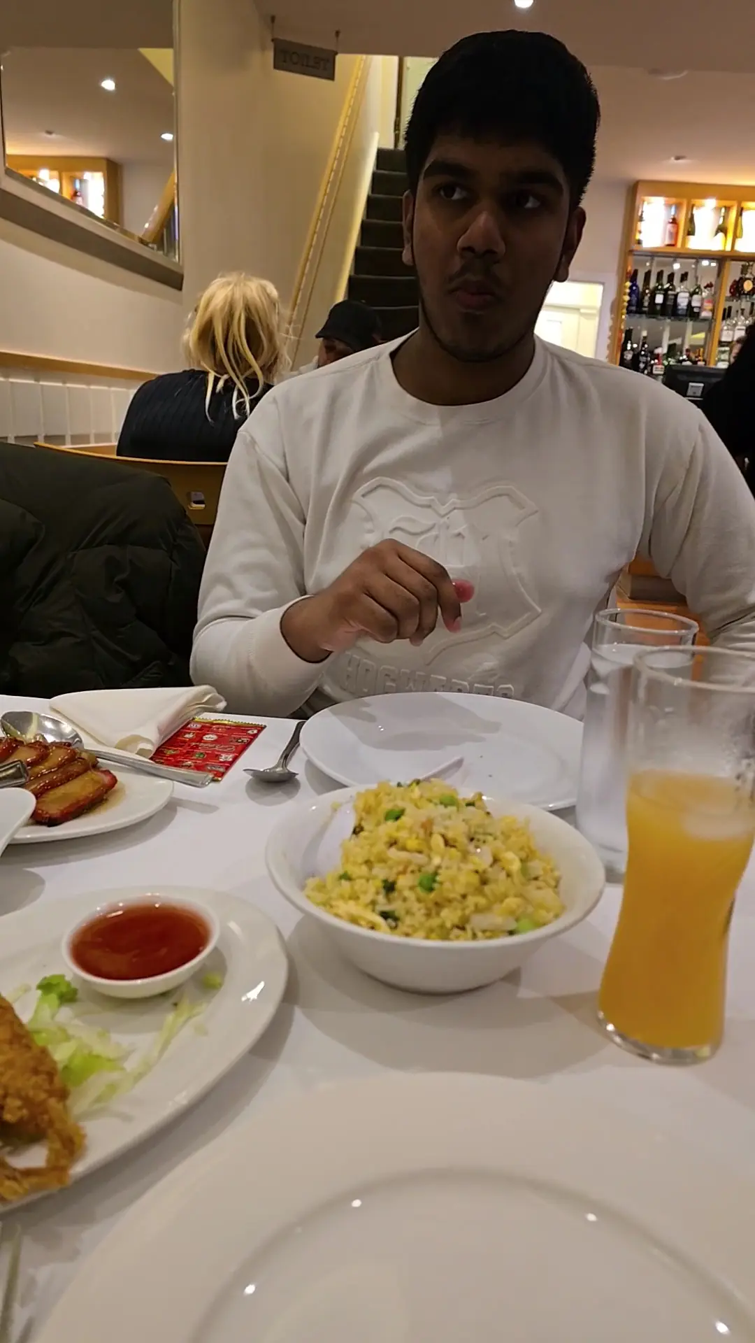 Yips Chinese Restaurant photo (photo 1 of 3)