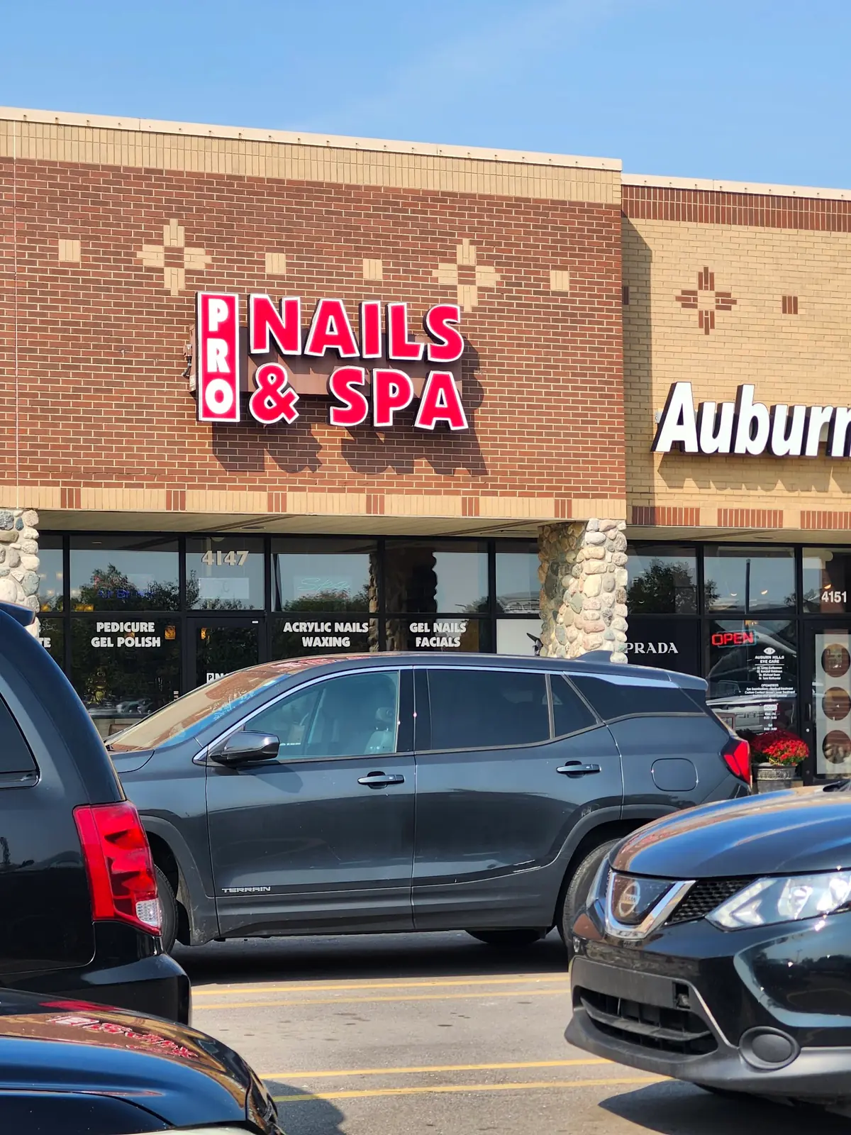 Pro Nail & Spa photo (photo 2 of 3)