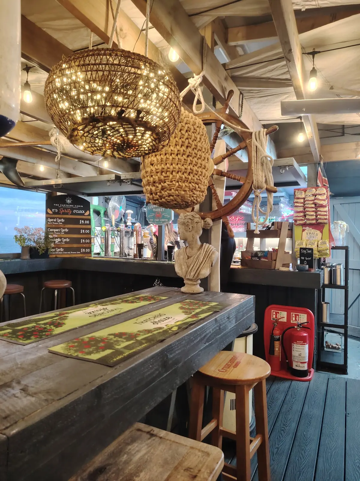 Captains Cabin Bar & Restaurant photo (photo 2 of 3)