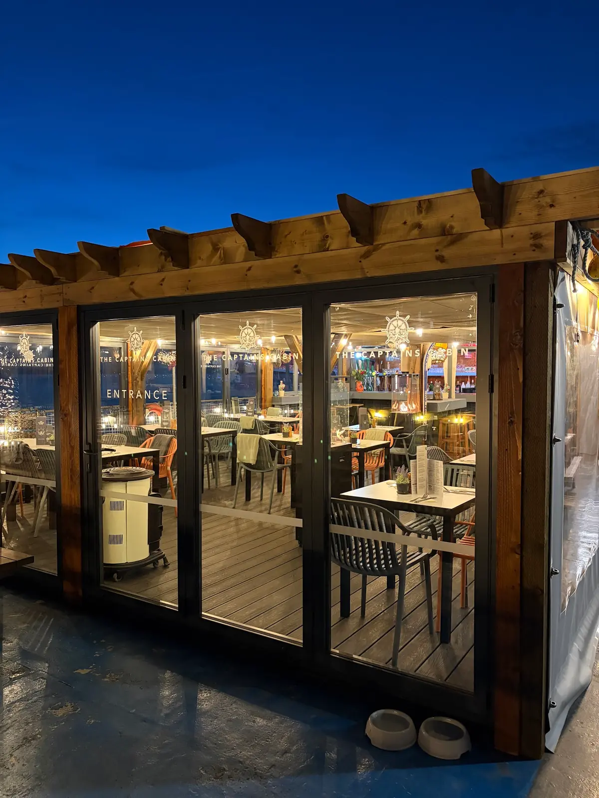 Captains Cabin Bar & Restaurant — Restaurants in Weston Super Mare