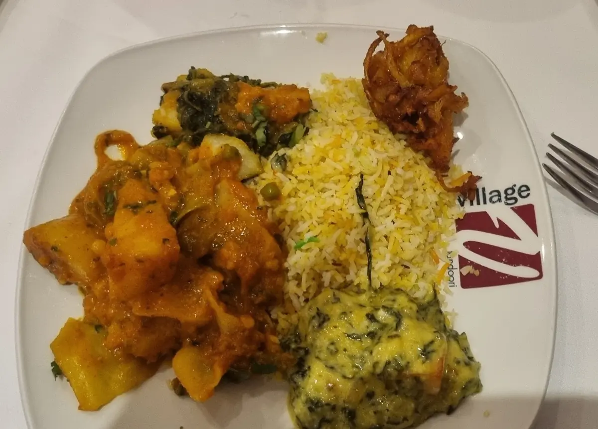 Village Tandoori photo (photo 3 of 3)