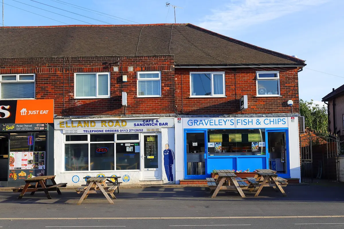 Graveleys Fish & Chips photo (photo 2 of 3)