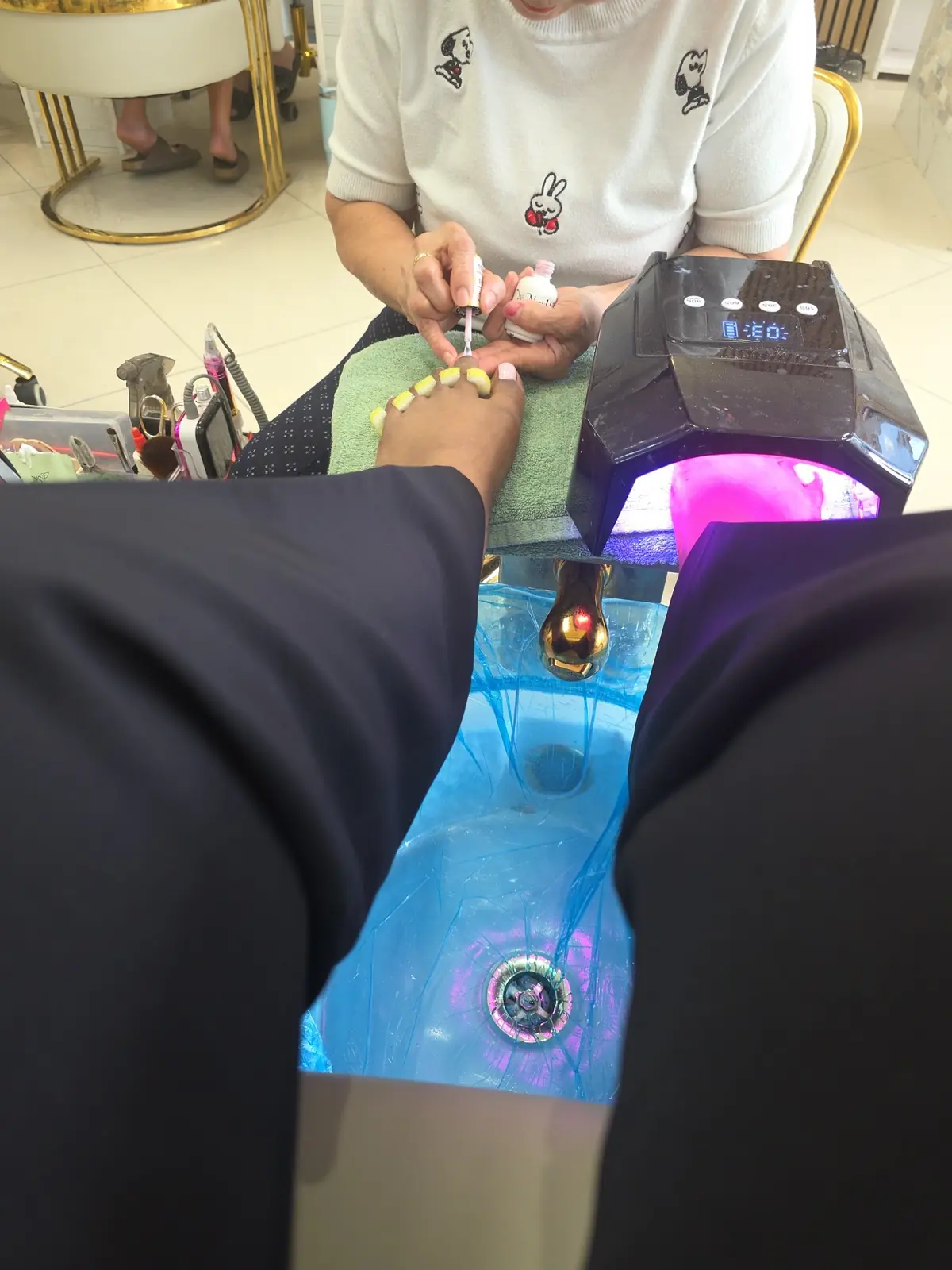 Mimosa Nail Bar photo (photo 1 of 3)