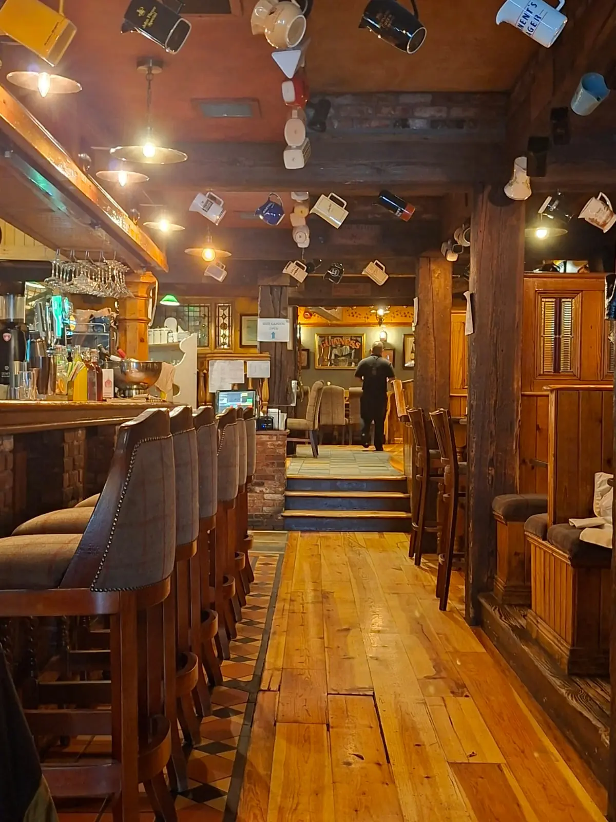 Molly's Bar photo (photo 3 of 3)