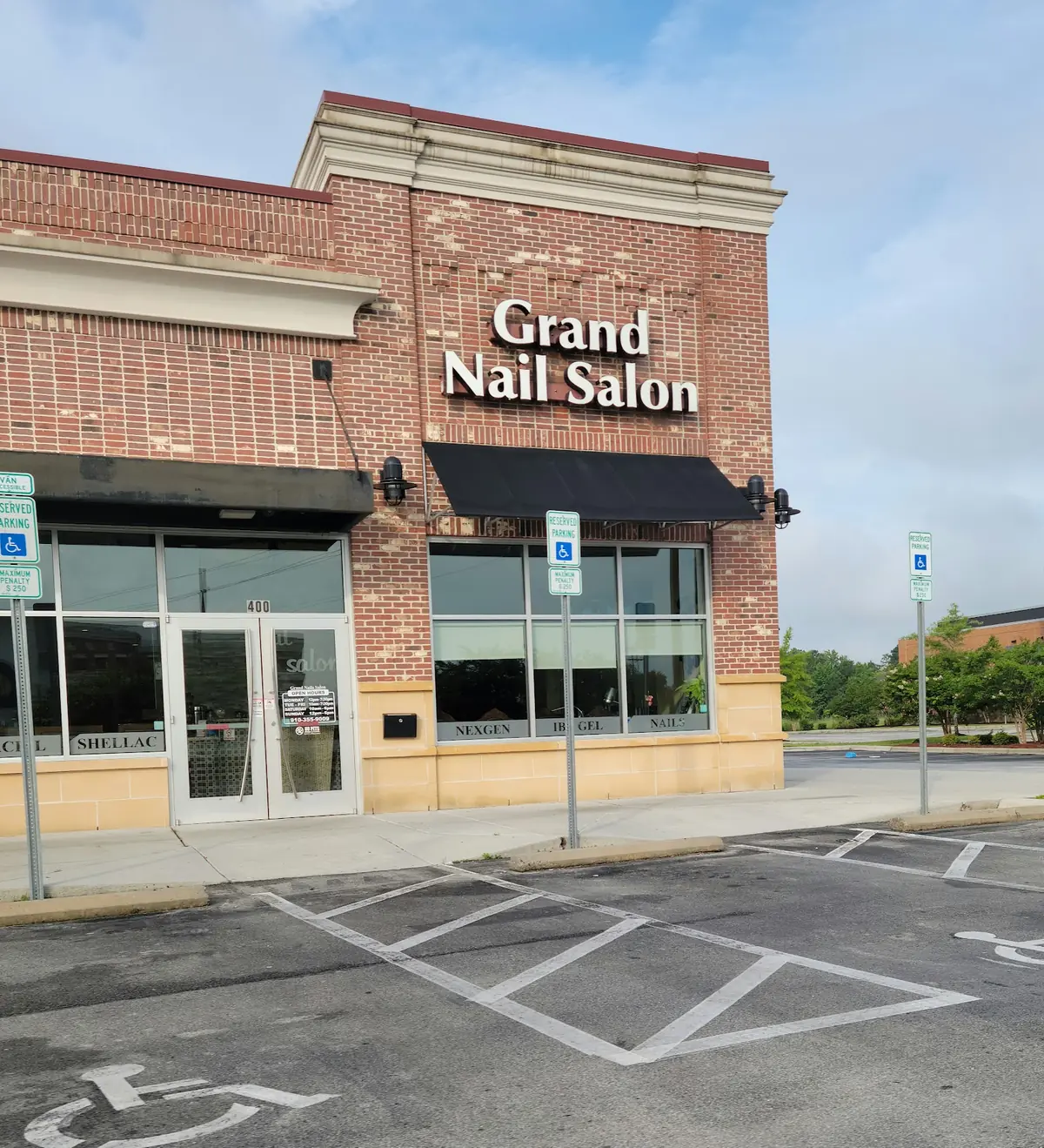Grand Nail Salon photo (photo 3 of 3)