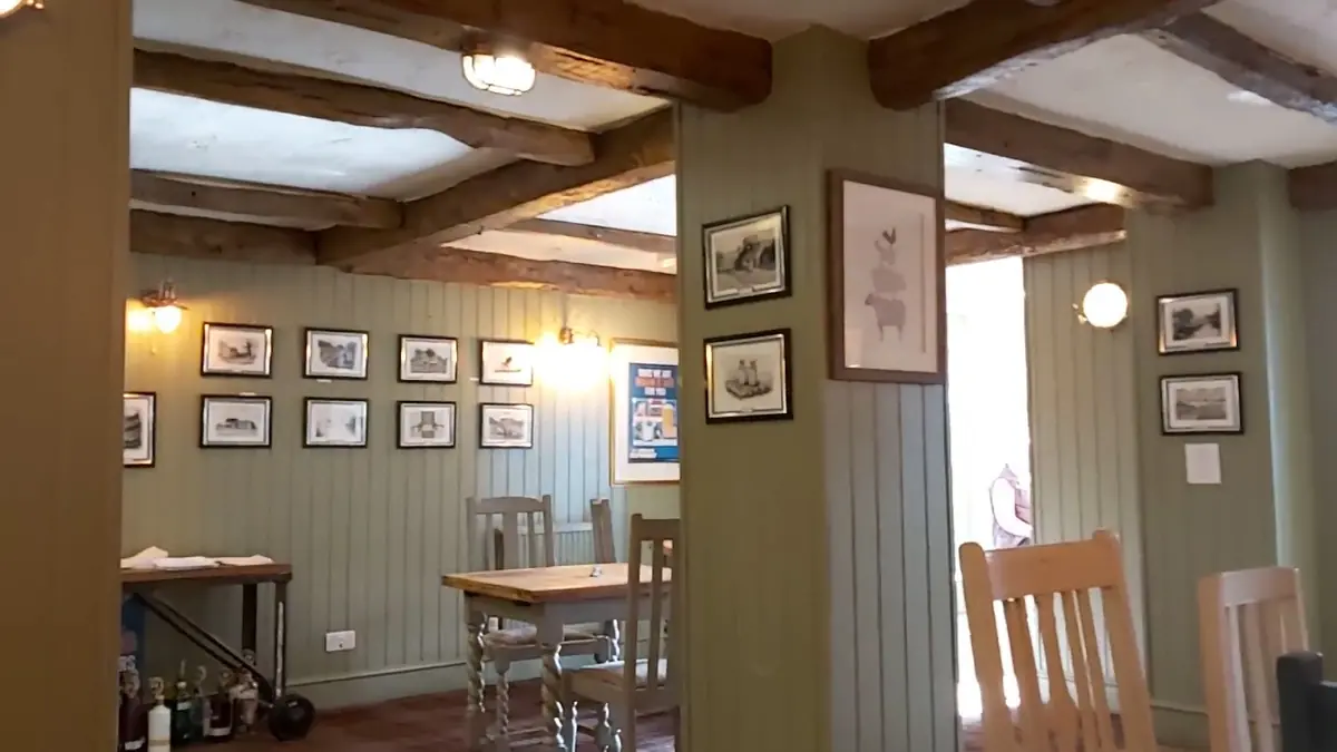 The Chequers Inn photo (photo 1 of 3)