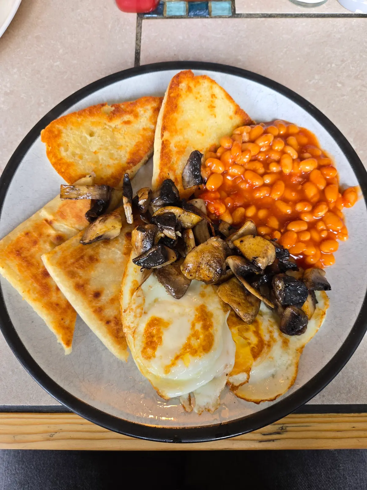 Basil's photo (photo 1 of 3)