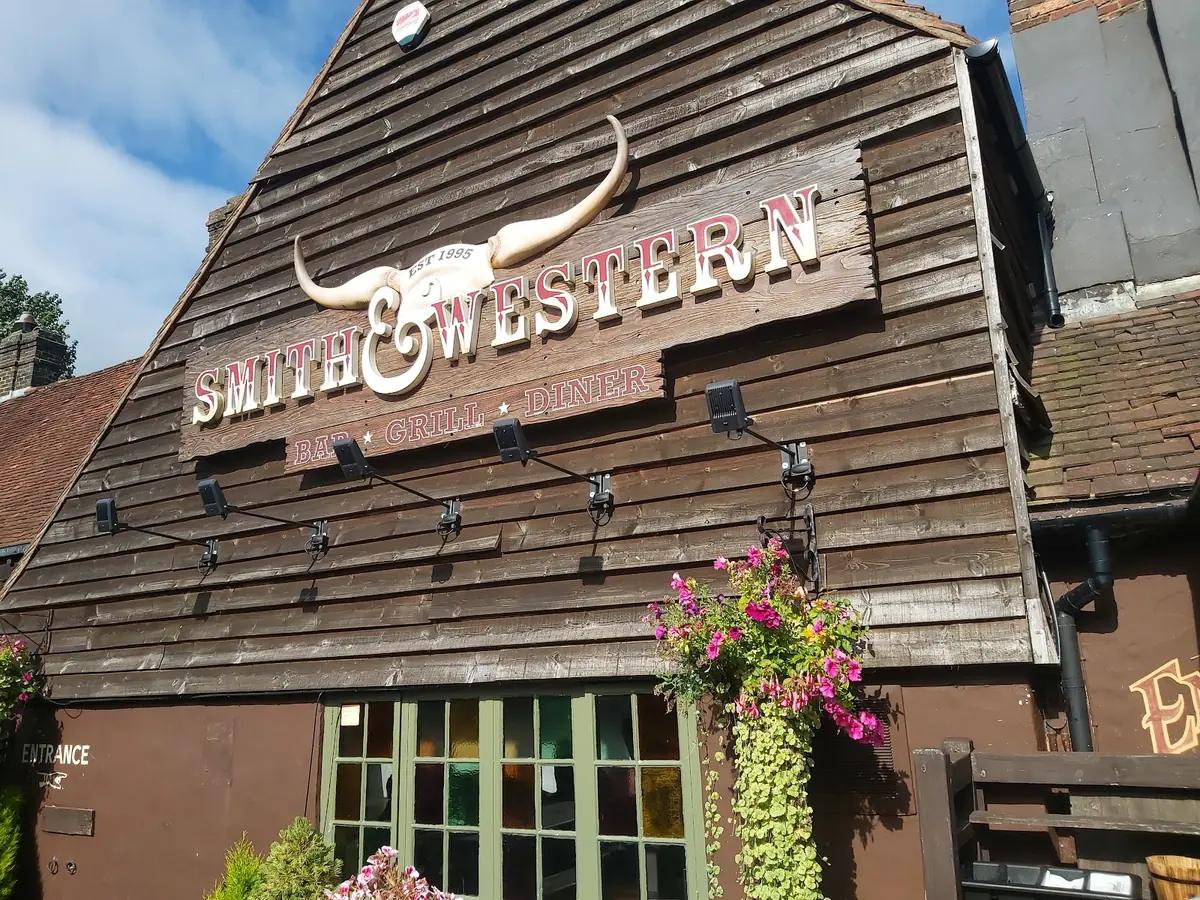 Smith & Western | Lingfield