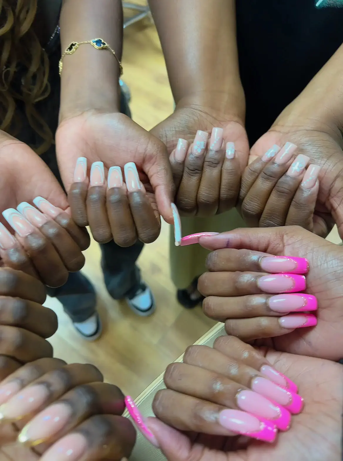 Angel nails & beauty photo (photo 1 of 3)