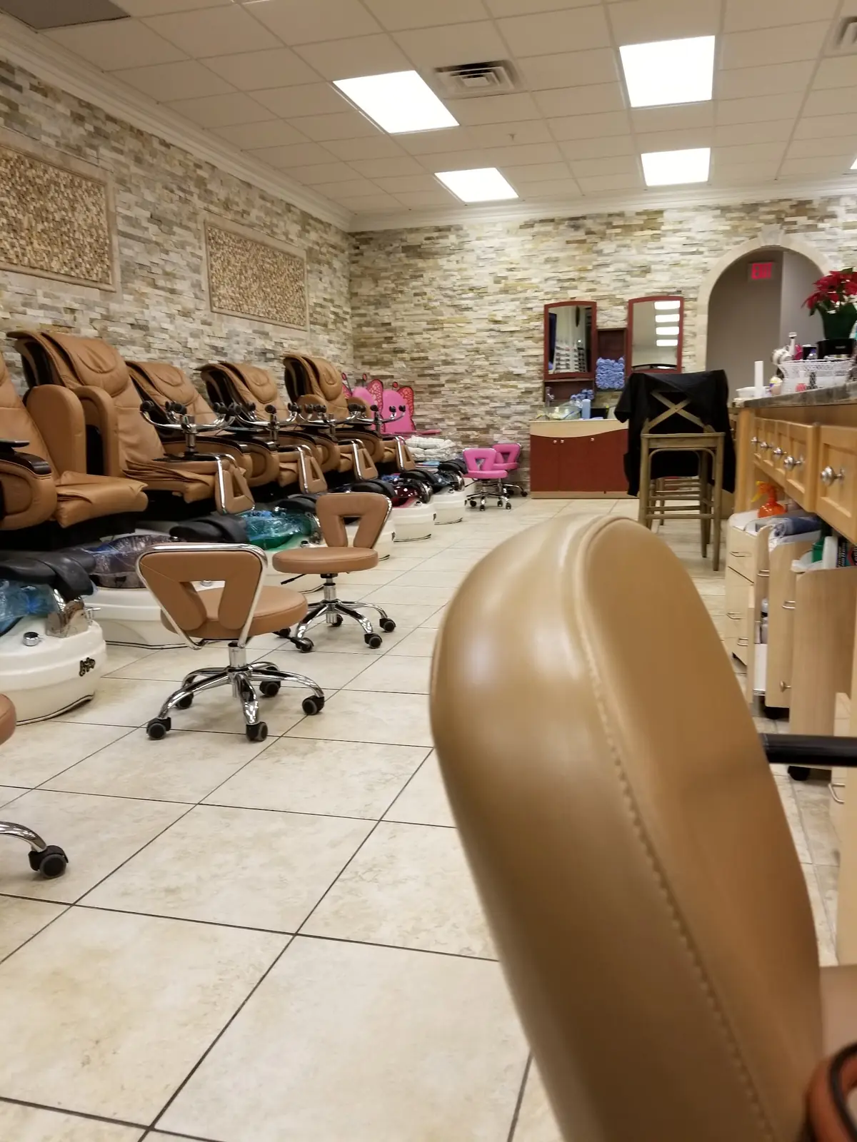 Nail Line photo (photo 2 of 3)