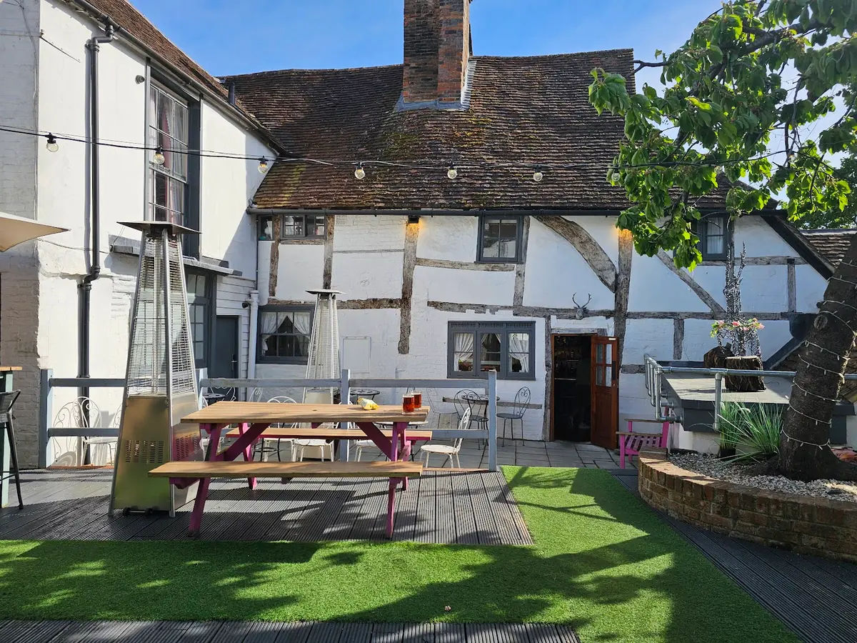 The Rose & Crown Bar photo (photo 2 of 3)