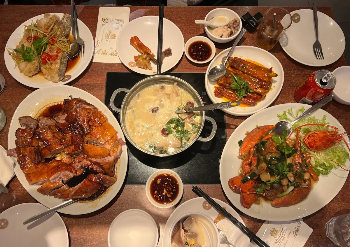 Little Four Seasons (Chinatown) photo (photo 2 of 3)