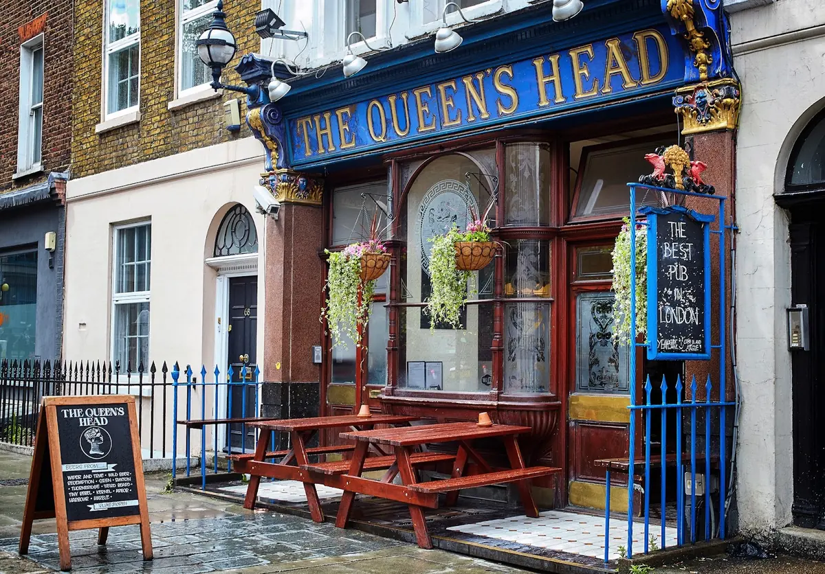 The Queen's Head photo (photo 1 of 3)