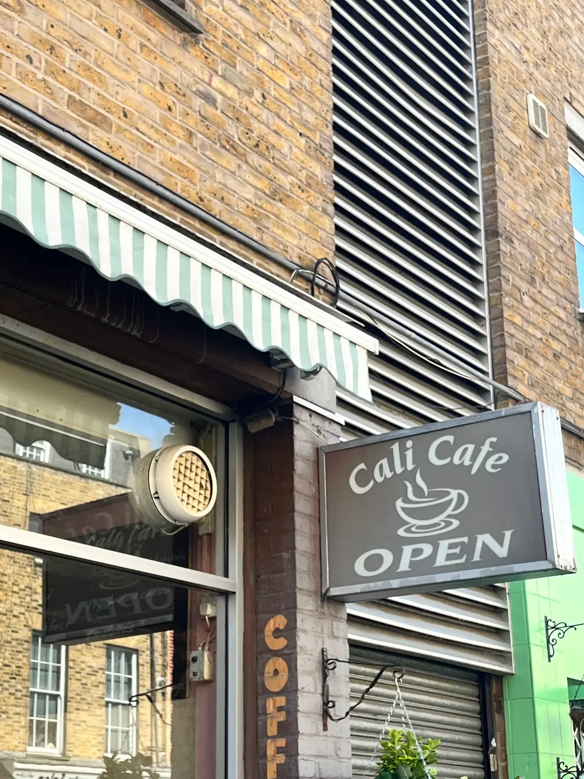 Cali Café photo (photo 2 of 3)