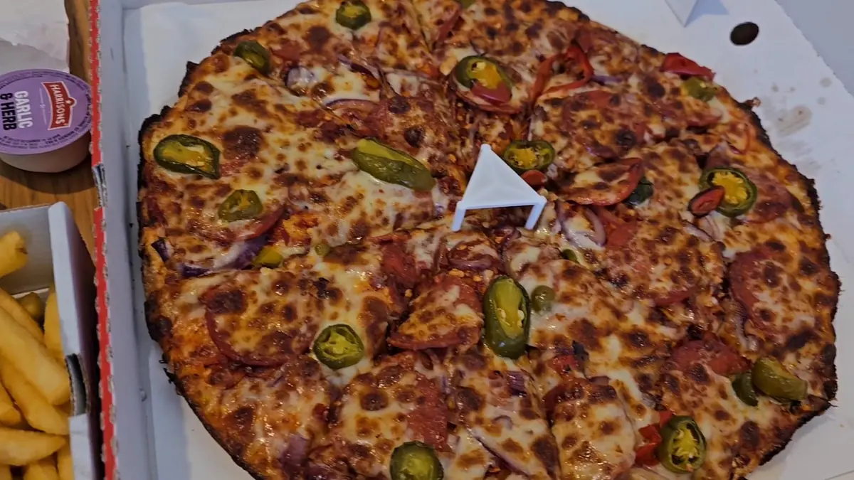 No.1 Pizza photo (photo 1 of 3)