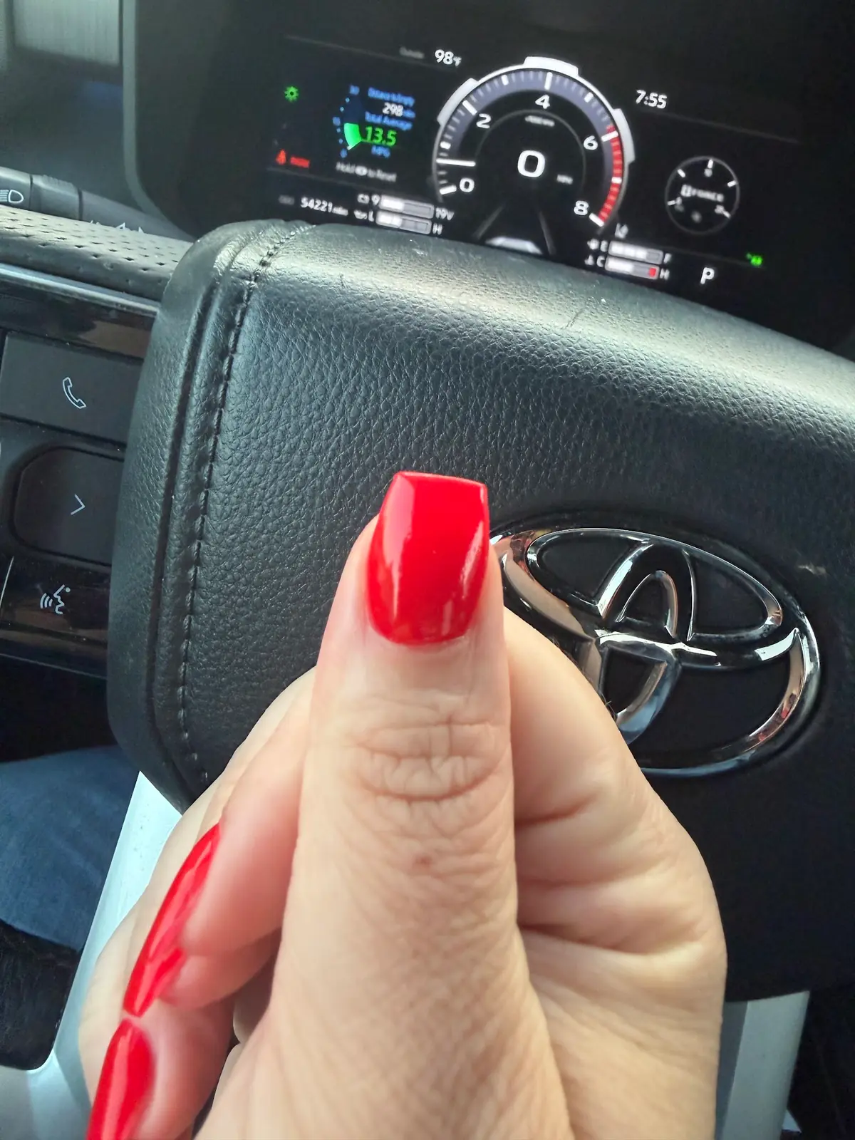 Paris Nails and Spa photo (photo 1 of 3)