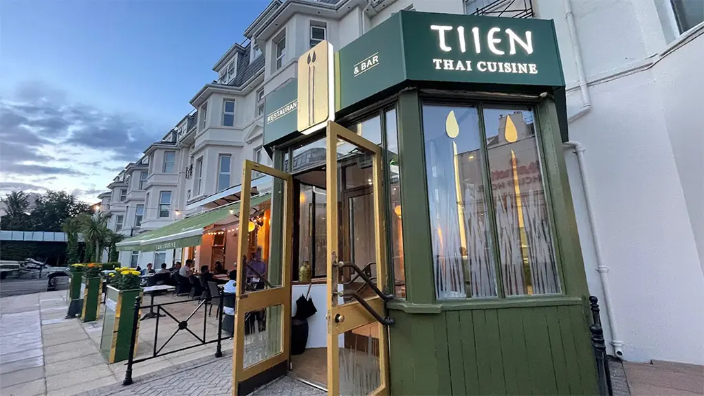 Tiien Thai Restaurant photo (photo 1 of 3)
