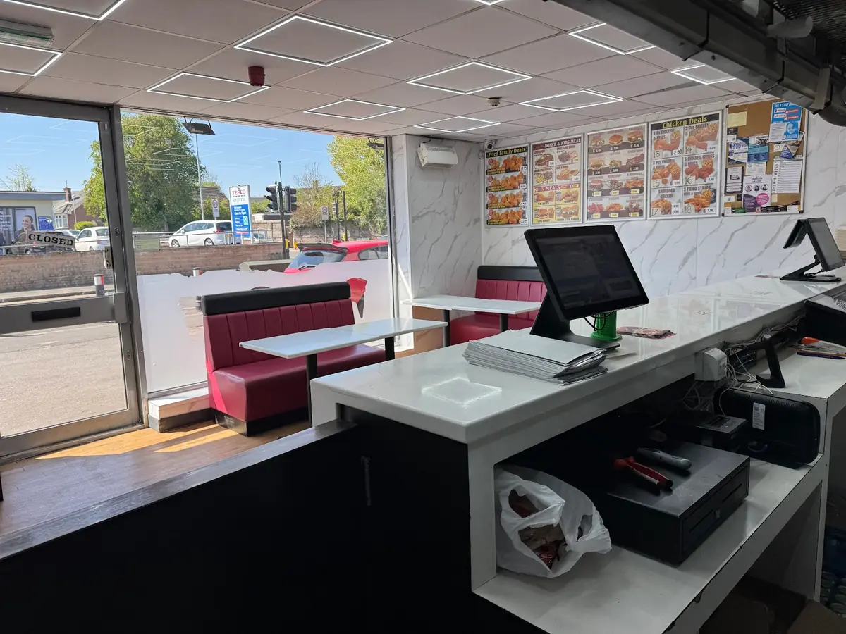 Peri Peri Grill Cottage — Restaurants in Luton
