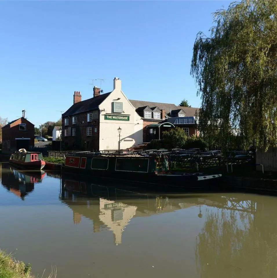 Waterside photo (photo 3 of 3)