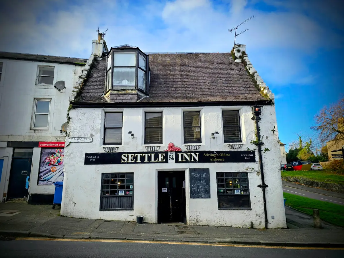 Settle Inn photo (photo 3 of 3)