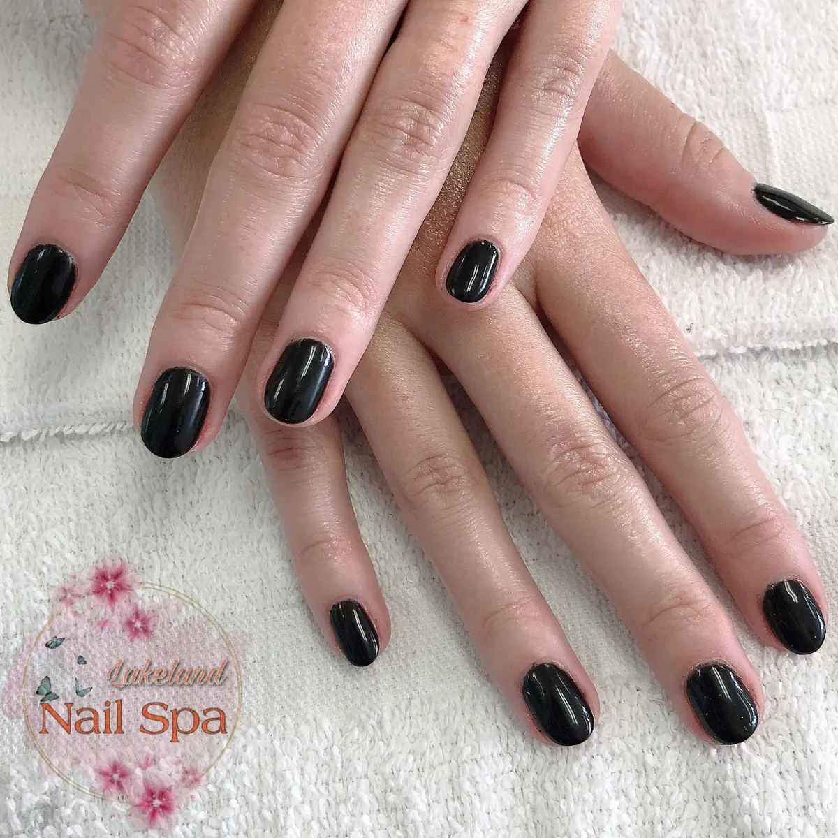 Lakeland Nail Spa — Nail Salons in Flowood