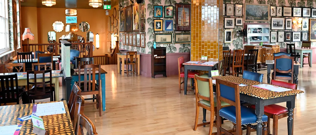 Ponto Lounge — Restaurants in Hull