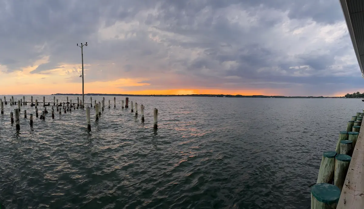 Doc's Sunset Grille photo (photo 2 of 3)