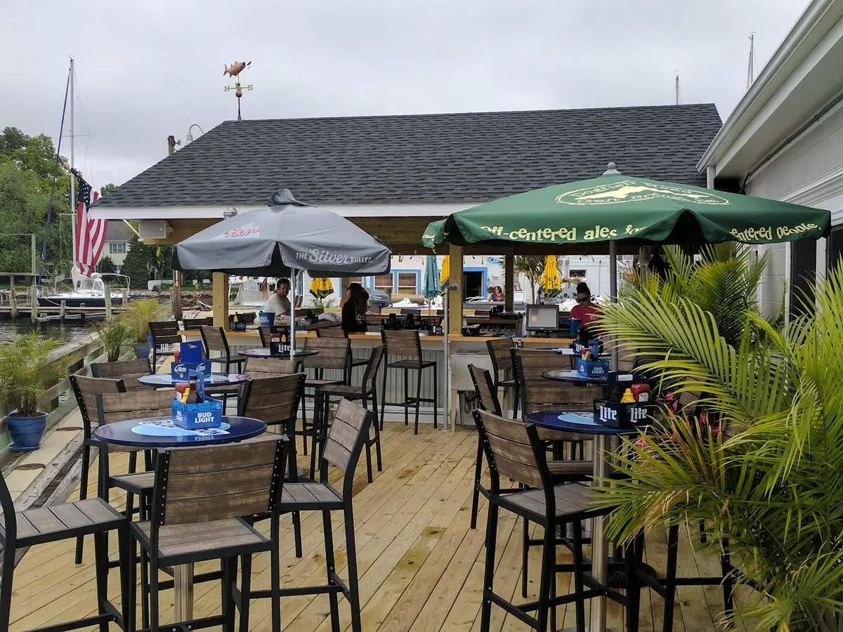 Doc's Sunset Grille — Restaurants in Oxford