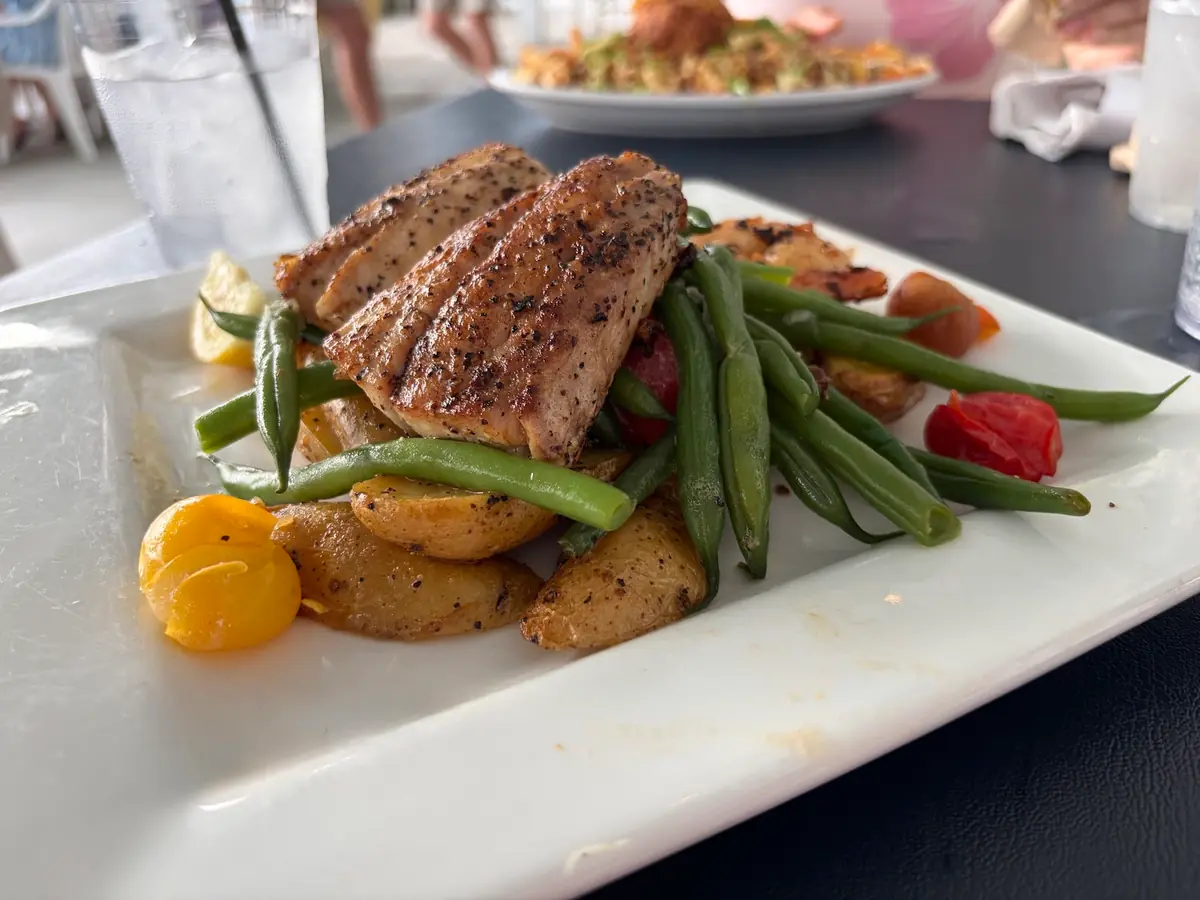 Doc's Sunset Grille photo (photo 1 of 3)