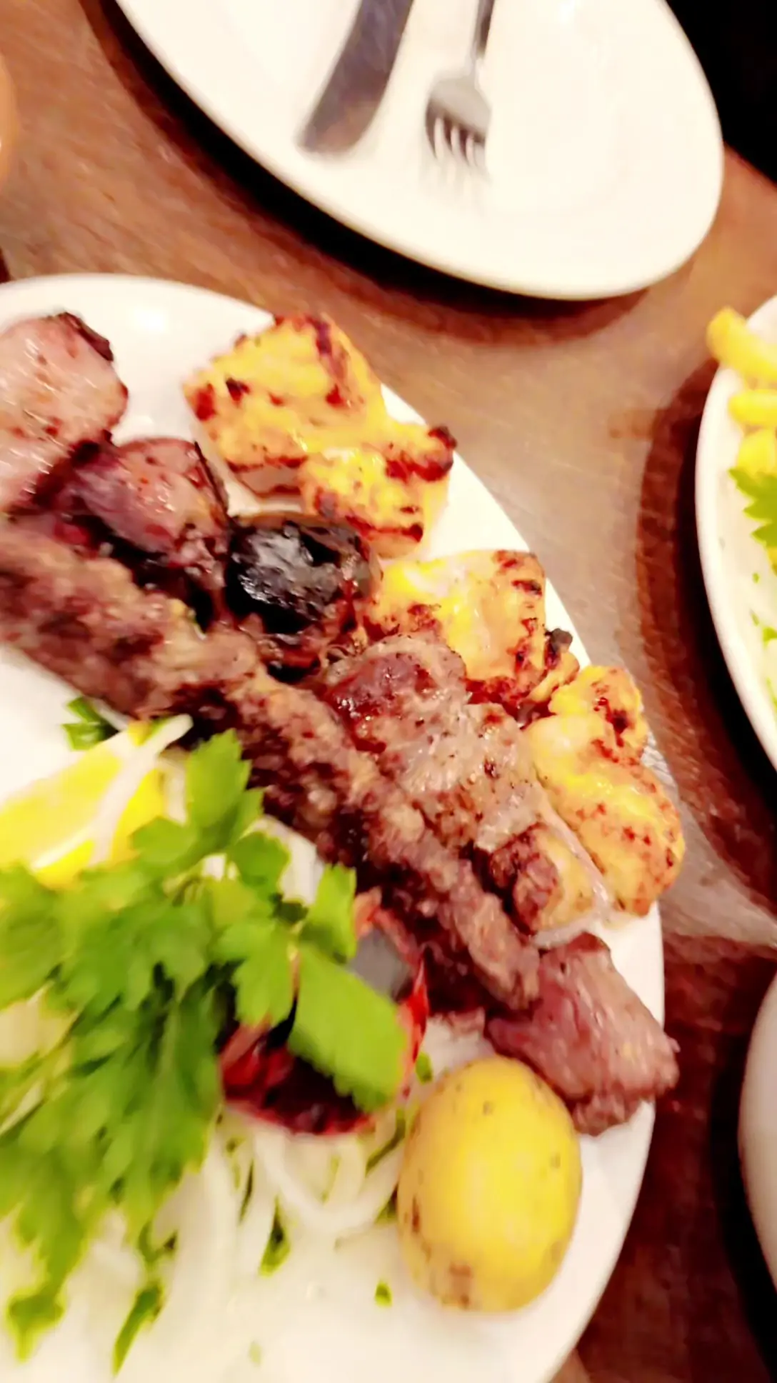 Maroush photo (photo 2 of 3)