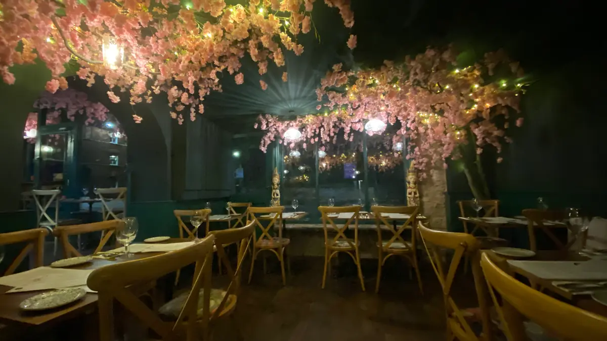 Khaosan Road Thai Tapas — Thai restaurants in York