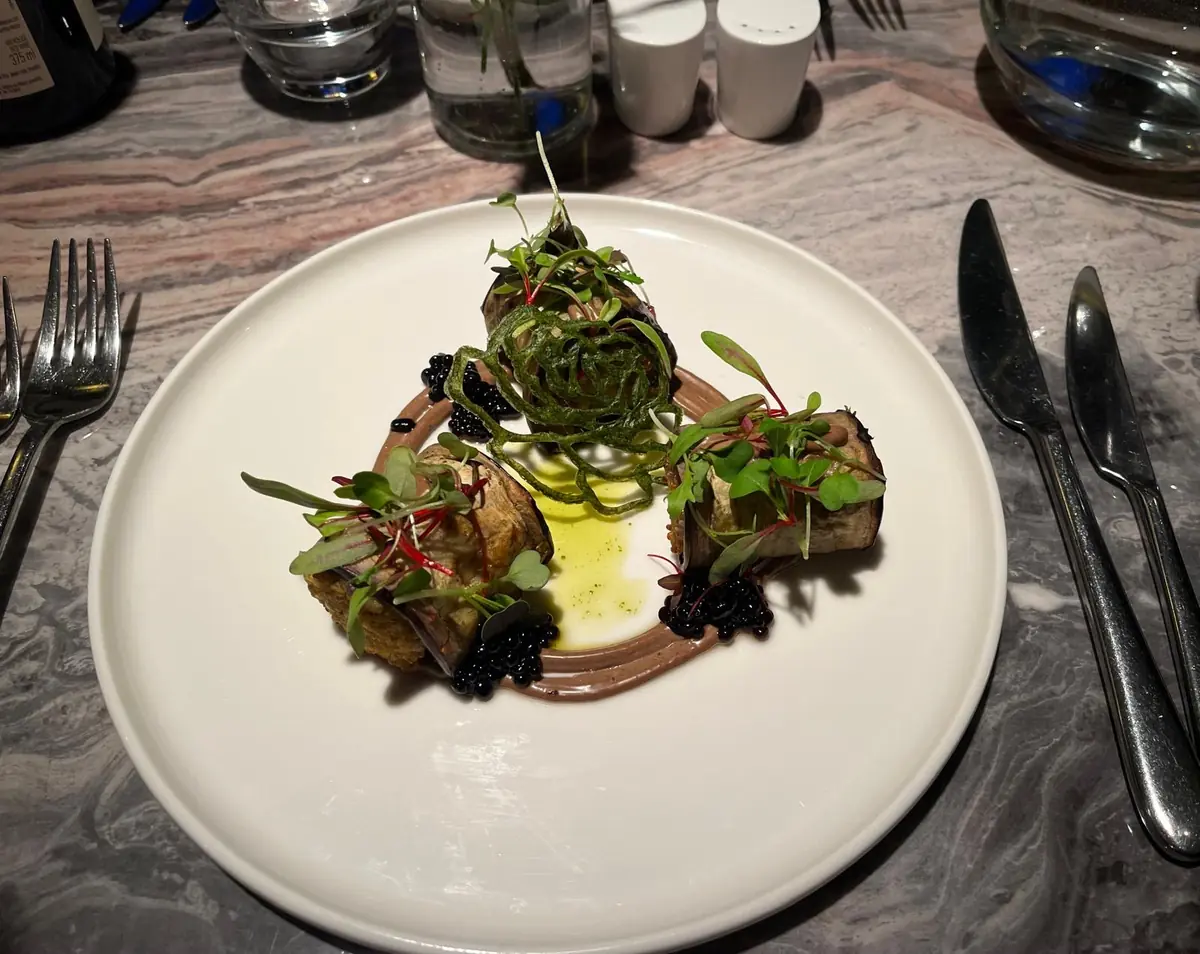 Fellinis Restaurant photo (photo 3 of 3)