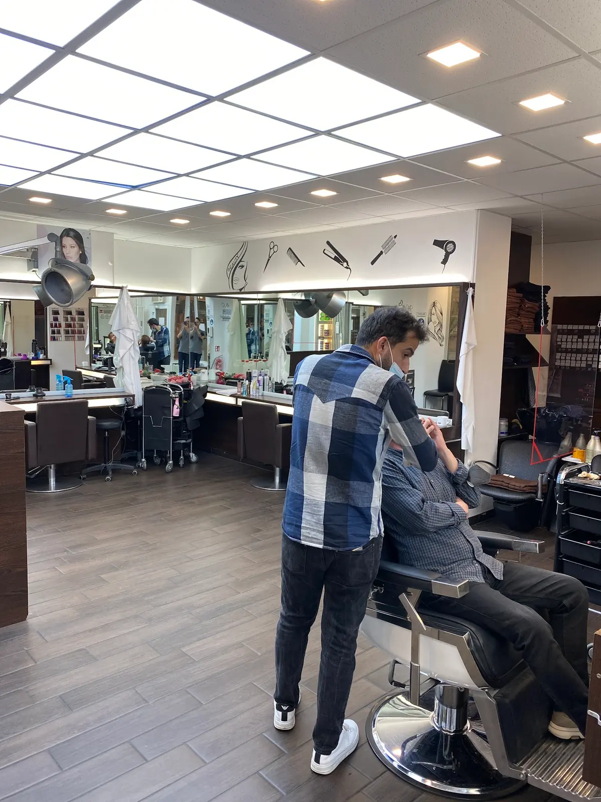 TOP HAiR. CUT photo (photo 3 of 3)