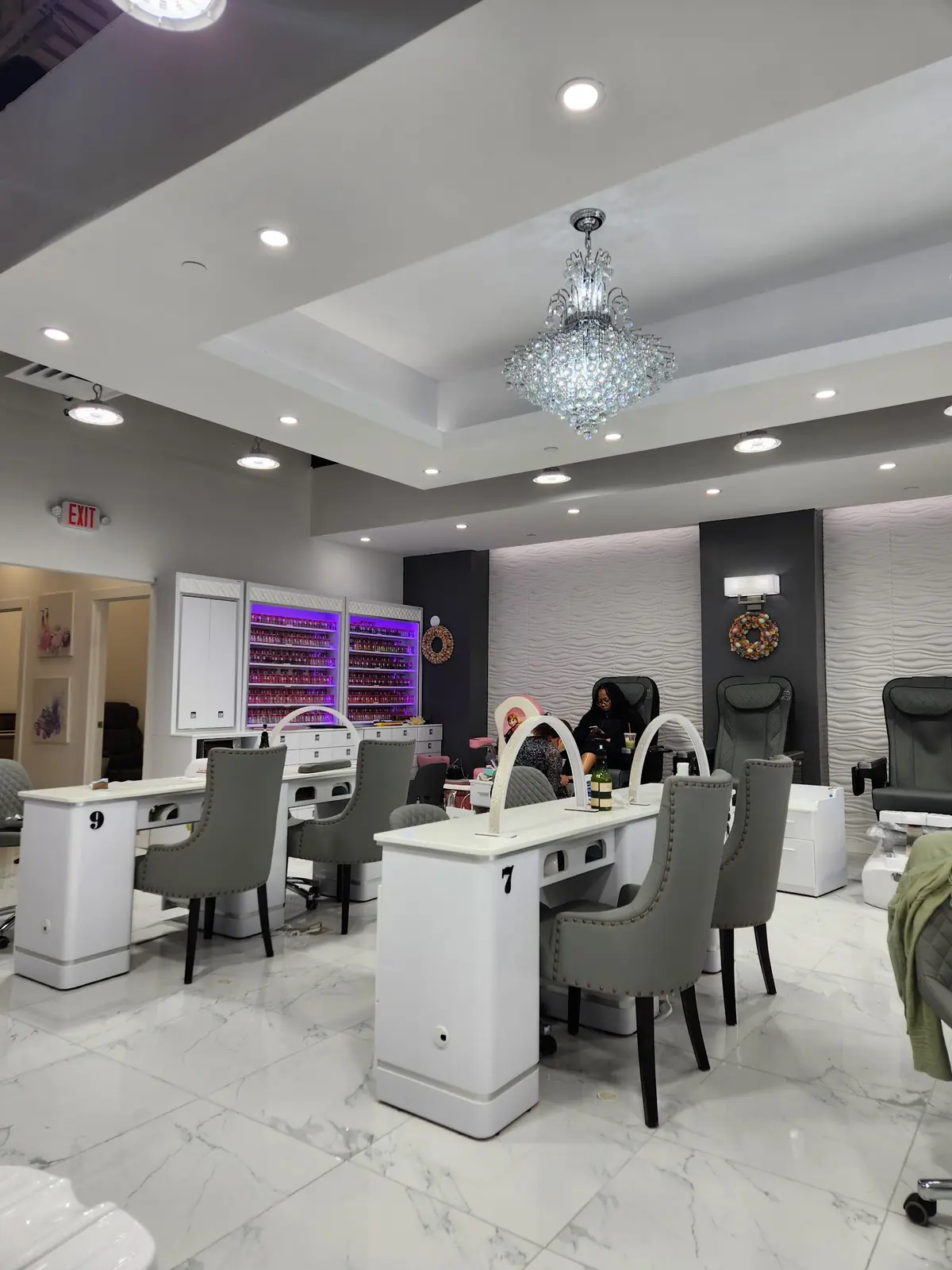Groove Nails Spa photo (photo 1 of 3)