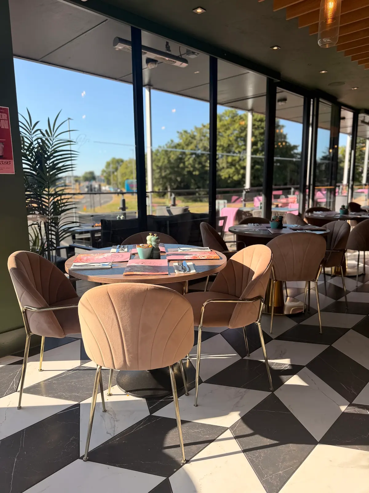 CAFE CAPRI LOUNGE — Cafes in Wakefield