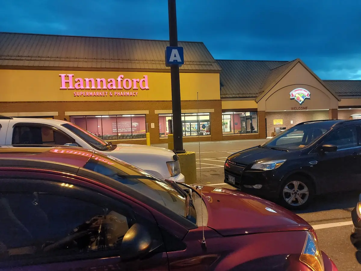 Brewer Shopping Center — Shopping Malls in Brewer