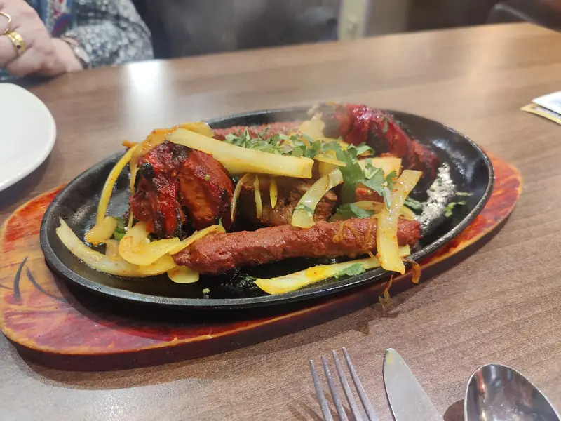 Little Bengal Indian Takeaway photo (photo 1 of 3)