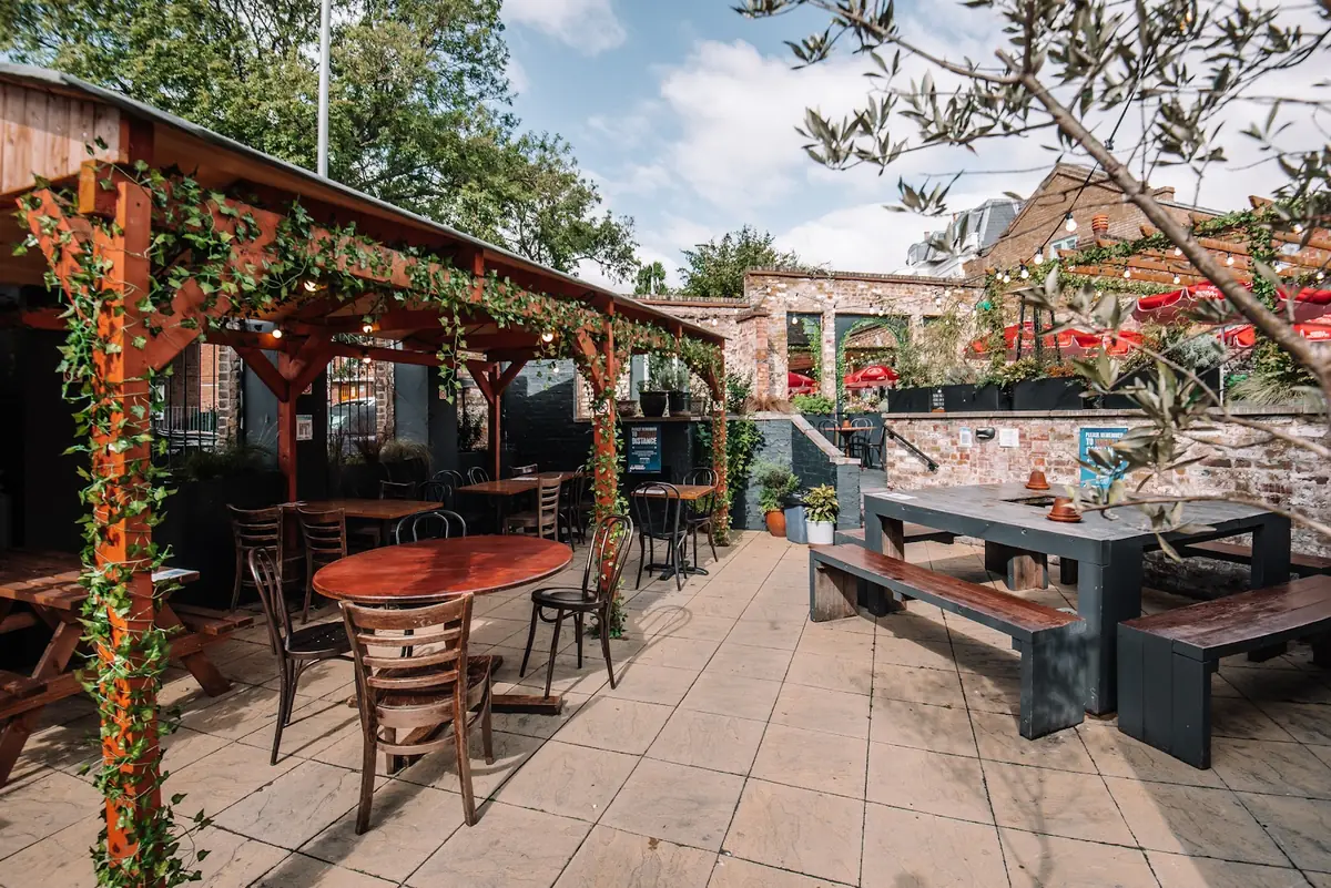 Park Tavern photo (photo 1 of 3)