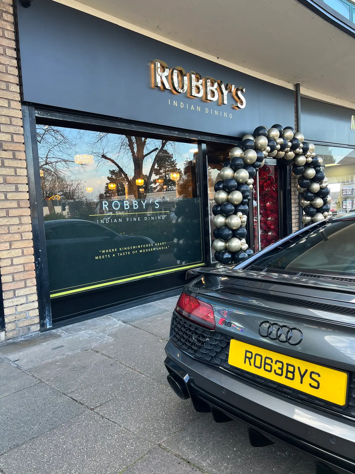 Robby's Indian Dining
