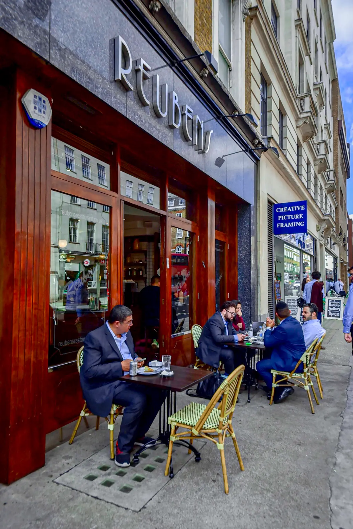 Reubens Deli & Restaurant