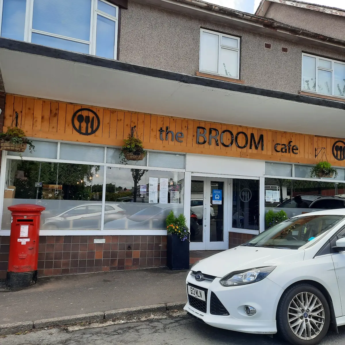 Inside The Broom Cafe, Glasgow