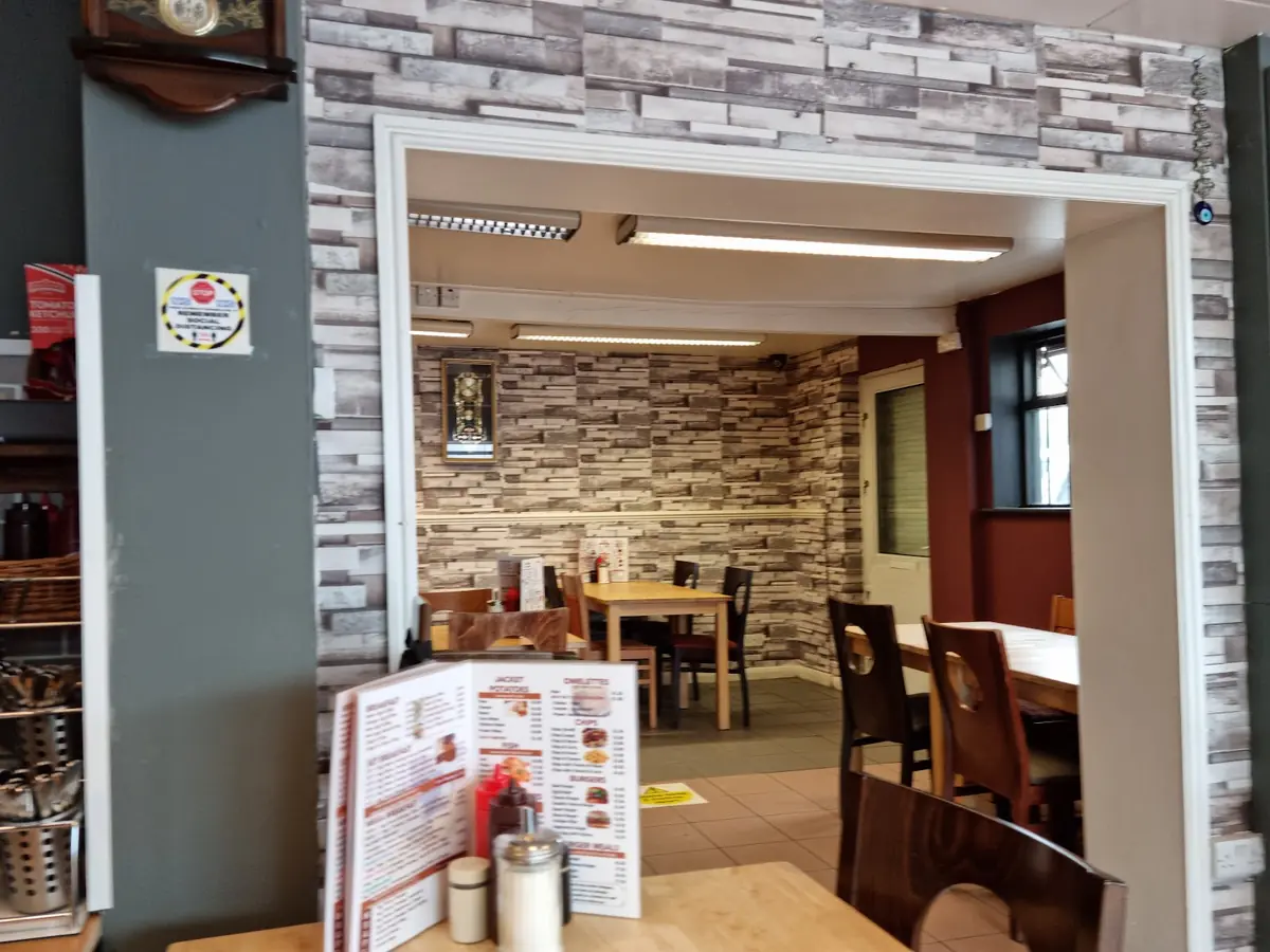 Nino’s cafe