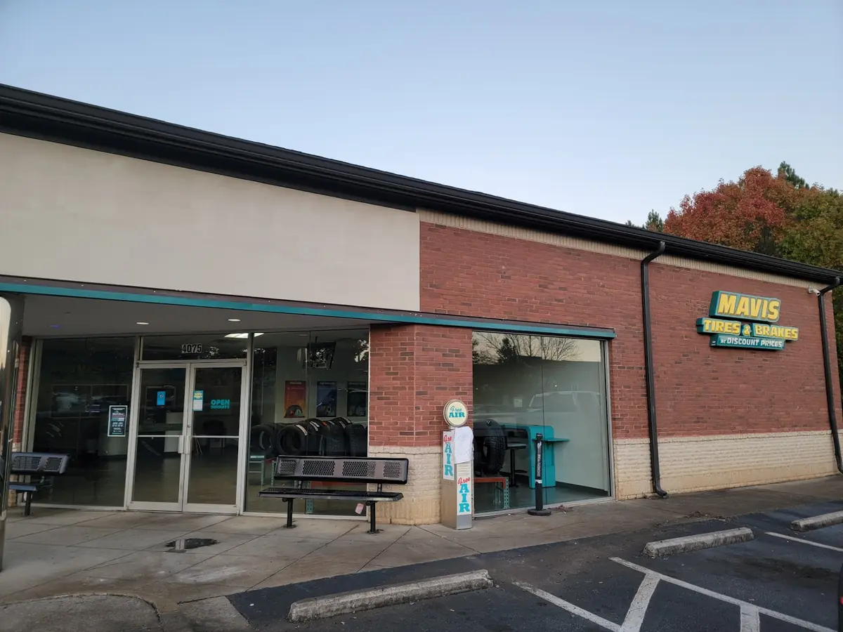 McGinnis Ferry Shopping Center — Shopping Malls in Suwanee