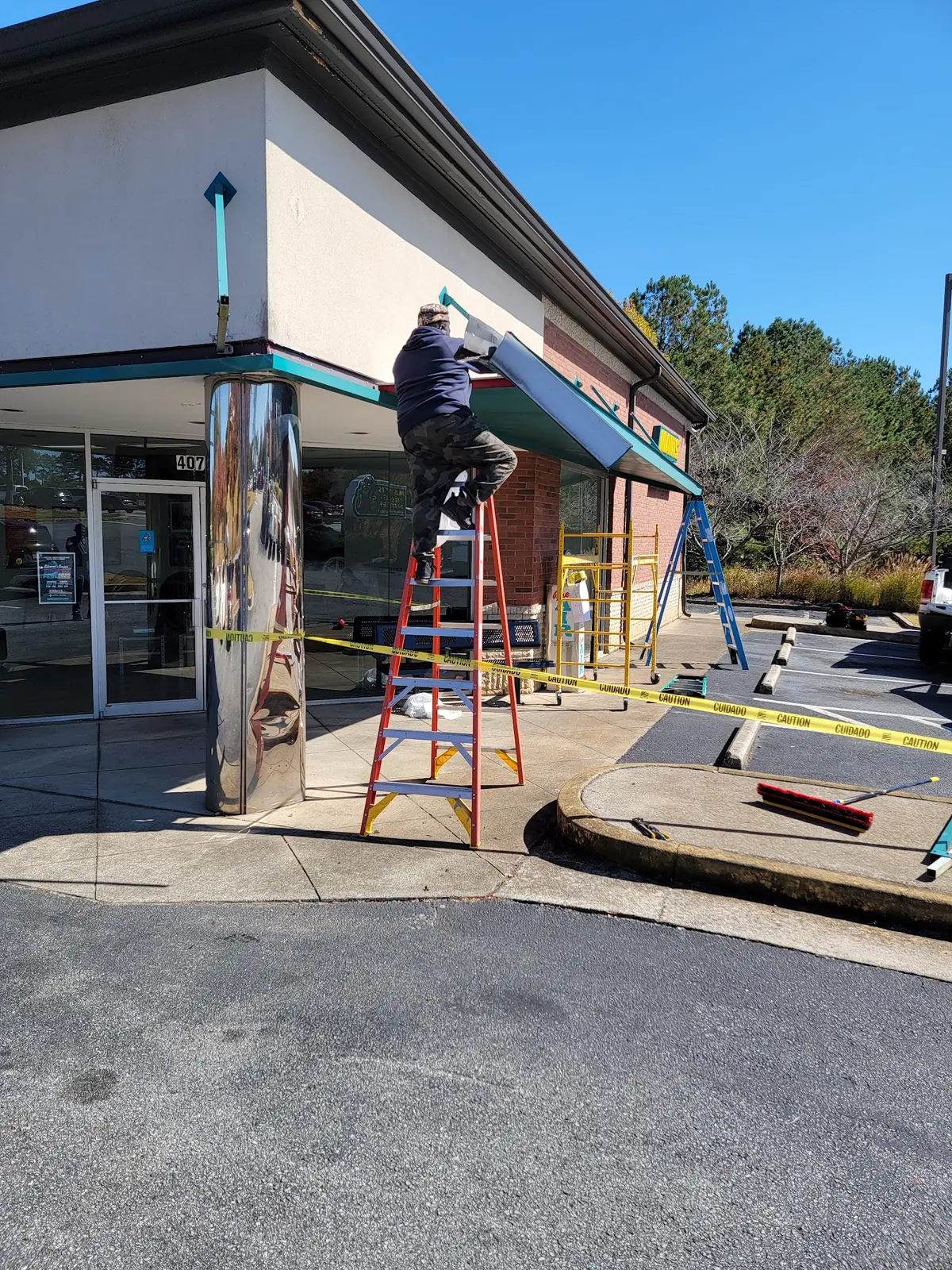 McGinnis Ferry Shopping Center photo (photo 3 of 3)
